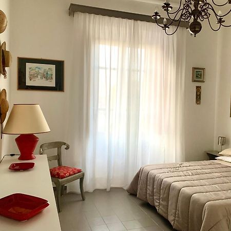Guest House A Due Passi Olbia Kültér fotó